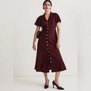 NWT Madewell Crinkle Cotton Button-Front Midi
Dress Size 4